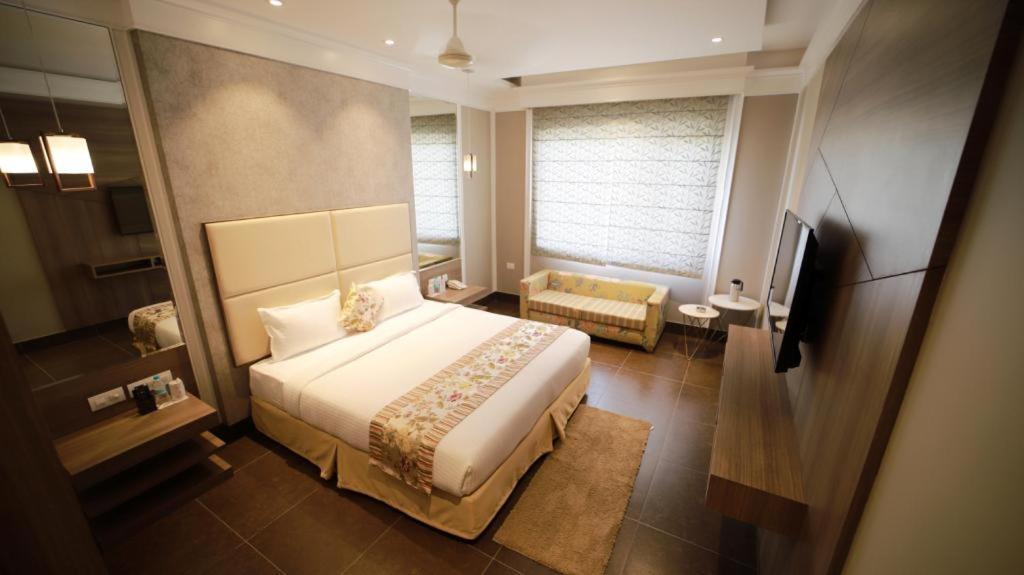 The Grand Village Moradabad Extérieur photo
