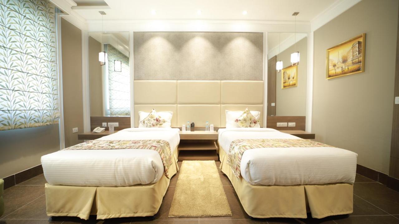 The Grand Village Moradabad Extérieur photo