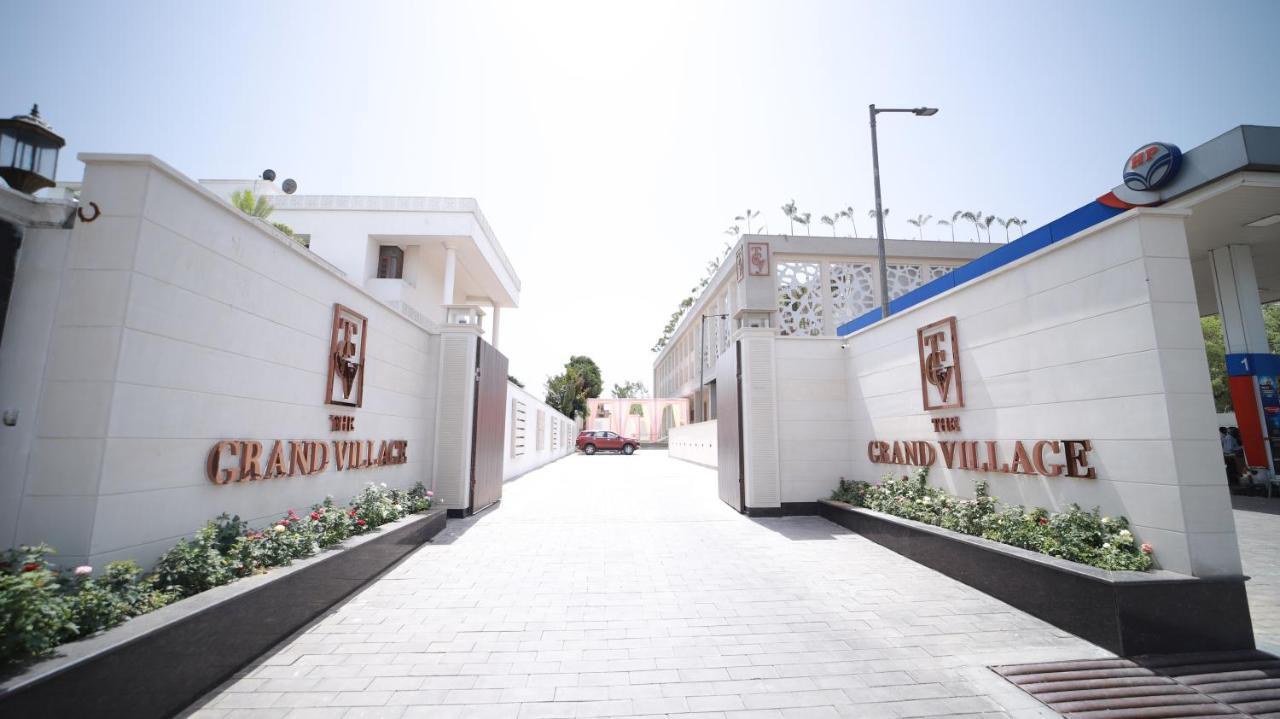 The Grand Village Moradabad Extérieur photo